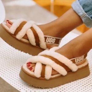 NEW IN BOX Ugg Disco Slide, 10